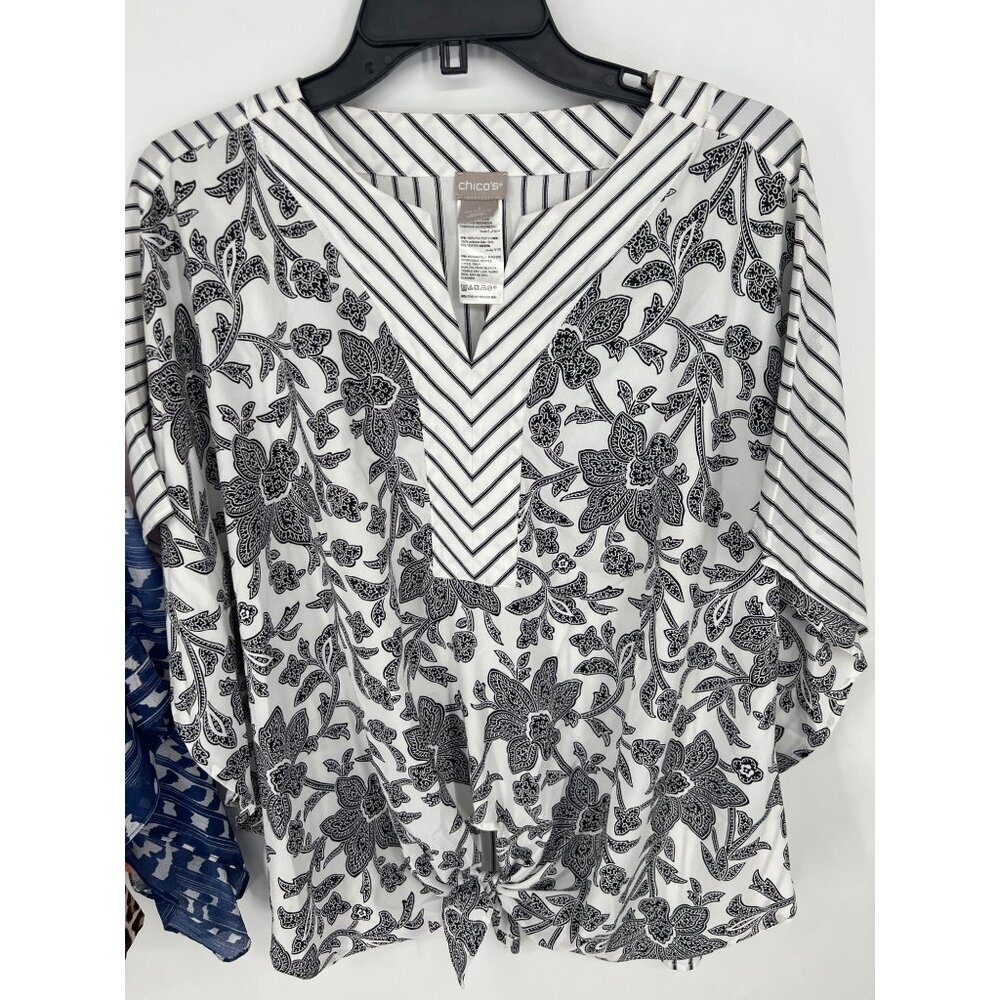 Chicos Womens Set of 3 Blouse Tops Size S/M Animal Print Floral Size 0/1 - Picture 4 of 5